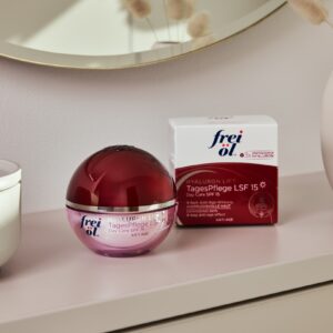 ANTI AGE HYALURON LIFT TagesPflege LSF 15
