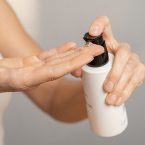 THE CLEANSING GEL