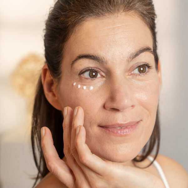 THE EYE CREAM