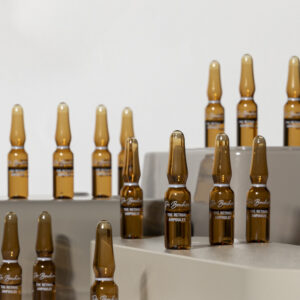 THE RETINAL AMPOULES